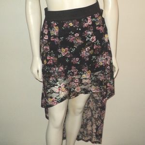 NEW Wet Seal Asymmetrical Hem Skirt Size M Lace
